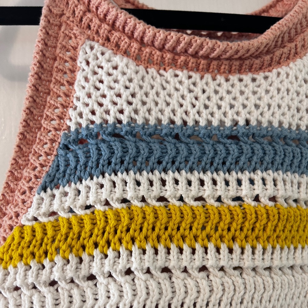 BCBGeneration Razorback Knit Tank - Picture 8 of 9